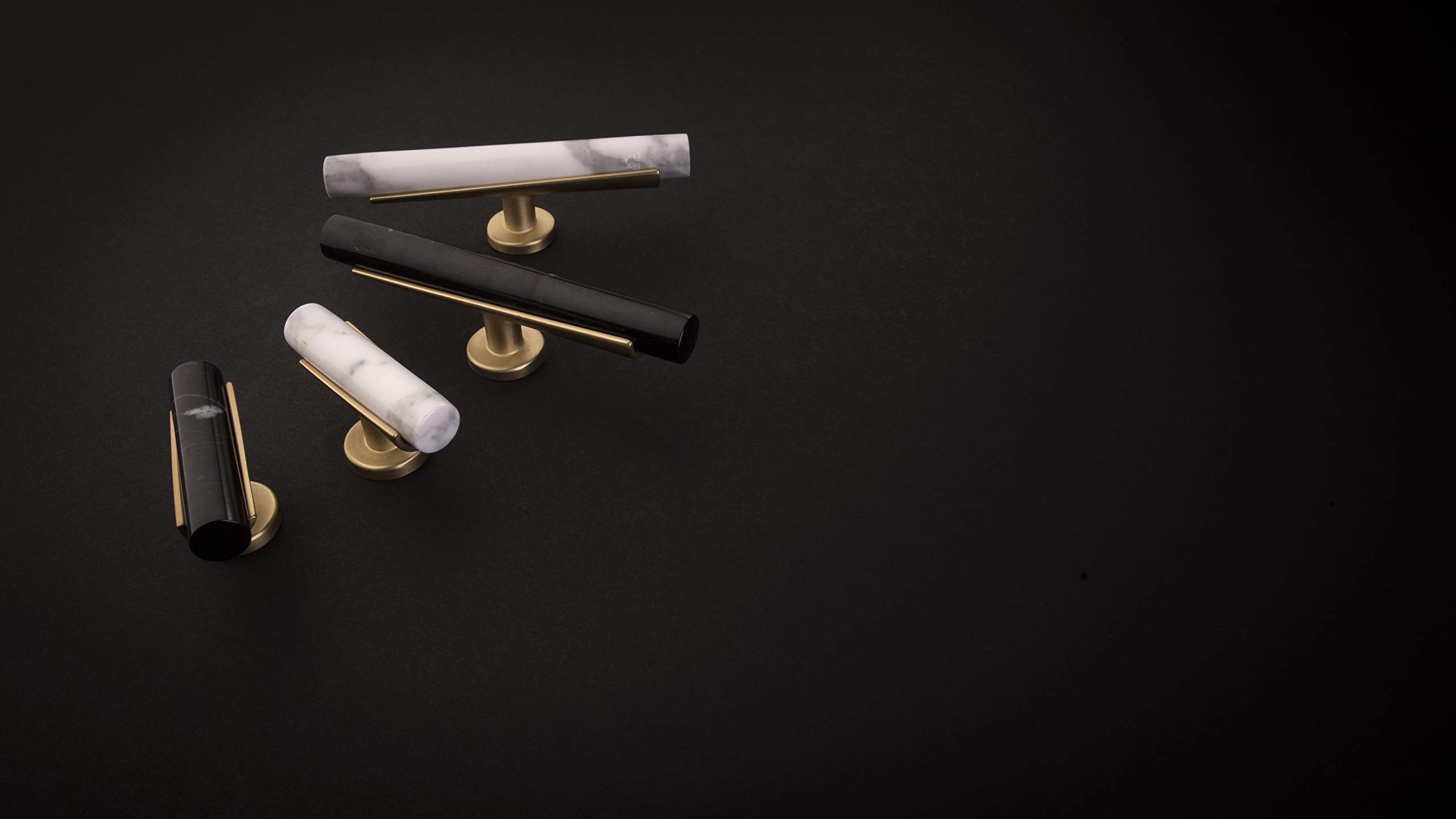 1" Brushed Gold T-Bar Cabinet Knobs, 7-Pack